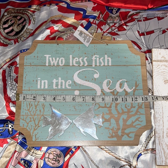 New 3 Piece “Sea” Bathroom Decorative Wall Accents - Picture 3 of 6